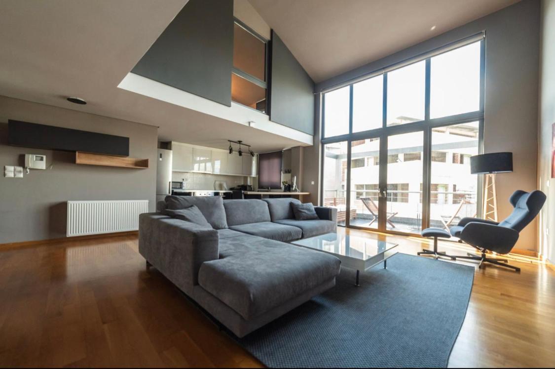 Minimal Brand New Loft Next To Subway Leilighet Athen Eksteriør bilde